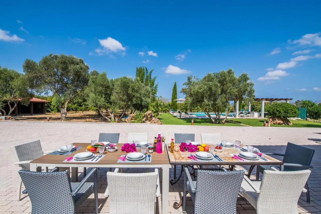 Ideal Property Mallorca - Siona Port de Alcudia  Spain